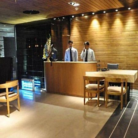 Hotel Gk International Chandīgarh Εξωτερικό φωτογραφία